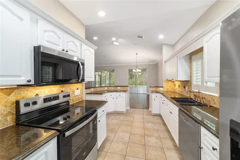 5613 NW 27th Place Ocala FL 34482