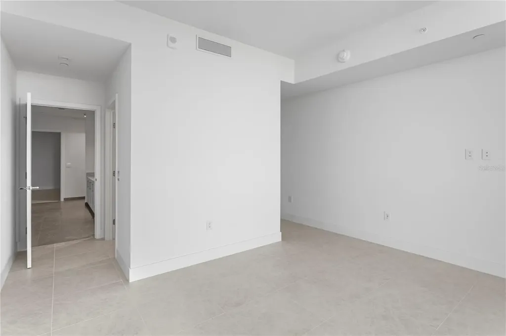 3015 S Ysabella Avenue Tampa FL 33629