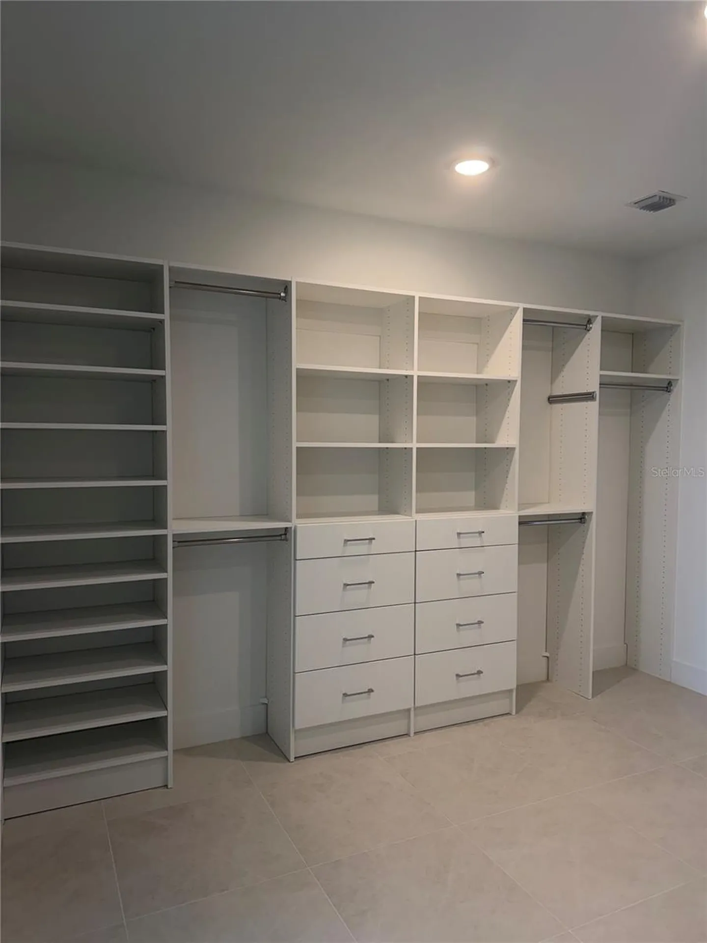 3015 S Ysabella Avenue Tampa FL 33629