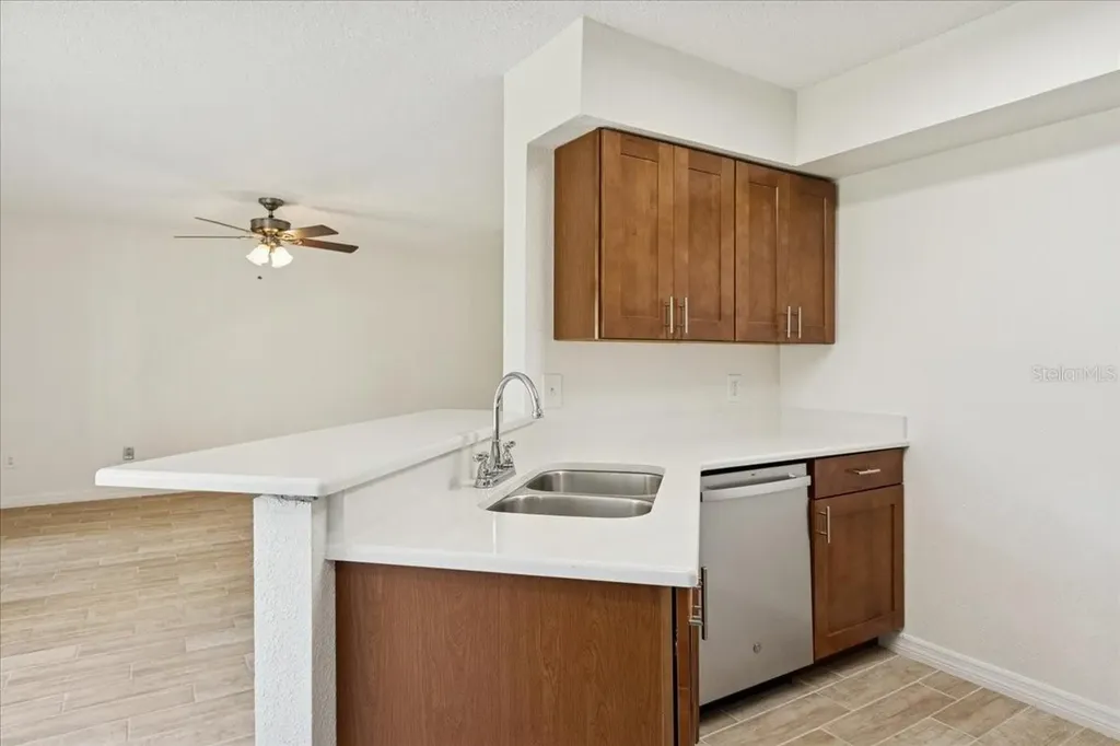 4617 Gate Place Orlando FL 32811