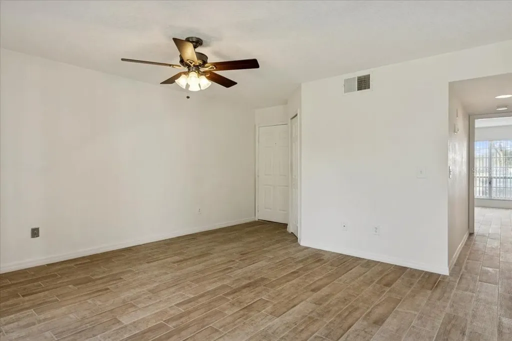 4617 Gate Place Orlando FL 32811