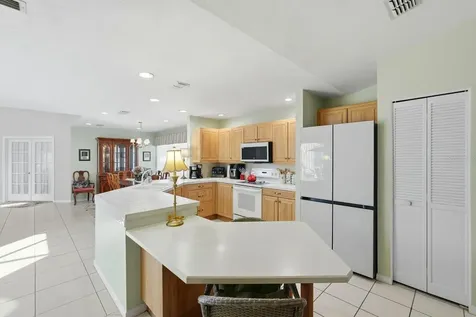 38 Treetop Circle Ormond Beach FL 32174