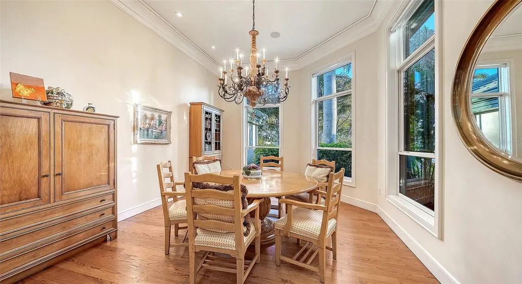 316 W Royal Flamingo Drive Sarasota FL 34236