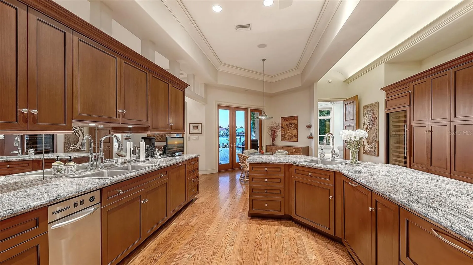 316 W Royal Flamingo Drive Sarasota FL 34236