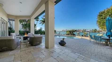 316 W Royal Flamingo Drive Sarasota FL 34236