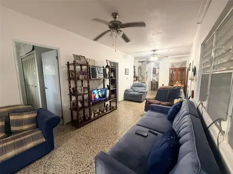 108 Calle Porvenir Comunidad Reparto Macías Bo Limón Mayaguez PR 00680