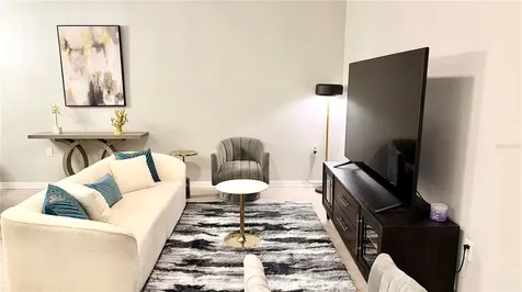 701 Mirror Lake Drive N St Petersburg FL 33701