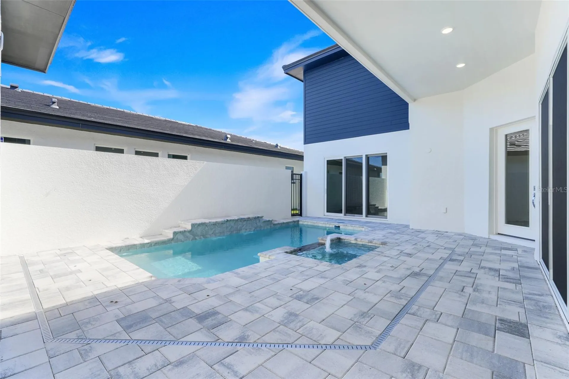 3056 Kensington Avenue Davenport FL 33837