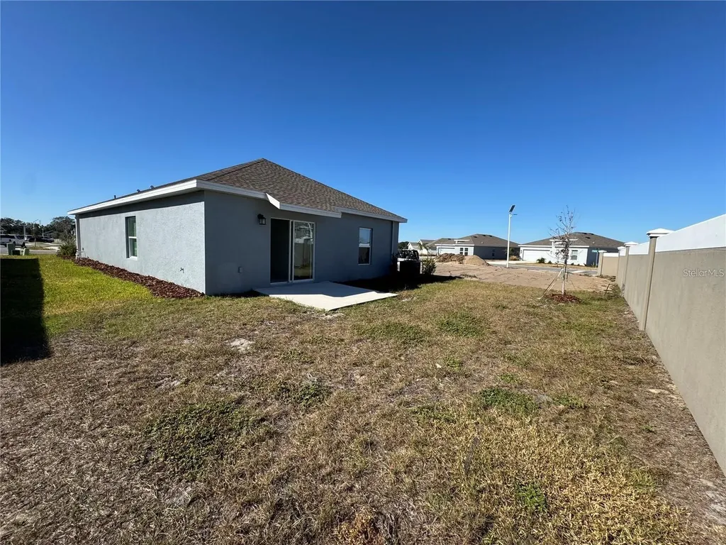 669 Bell Prairie Circle Lake Wales FL 33859