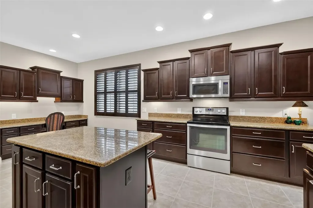 3324 Queensway Terrace The Villages FL 32163