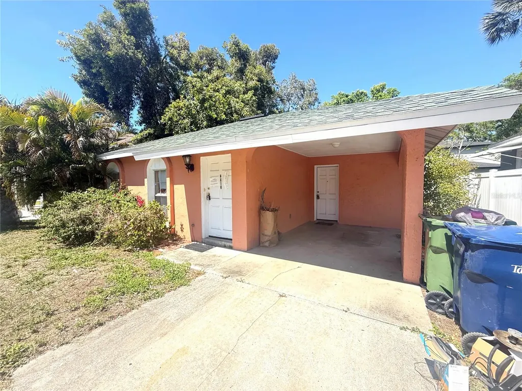 2913 W Kathleen Street Tampa FL 33607