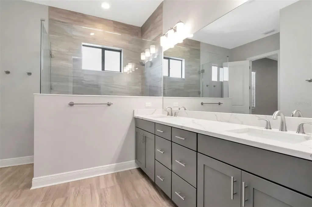 13022 Sanctuary Village Lane Tampa FL 33624