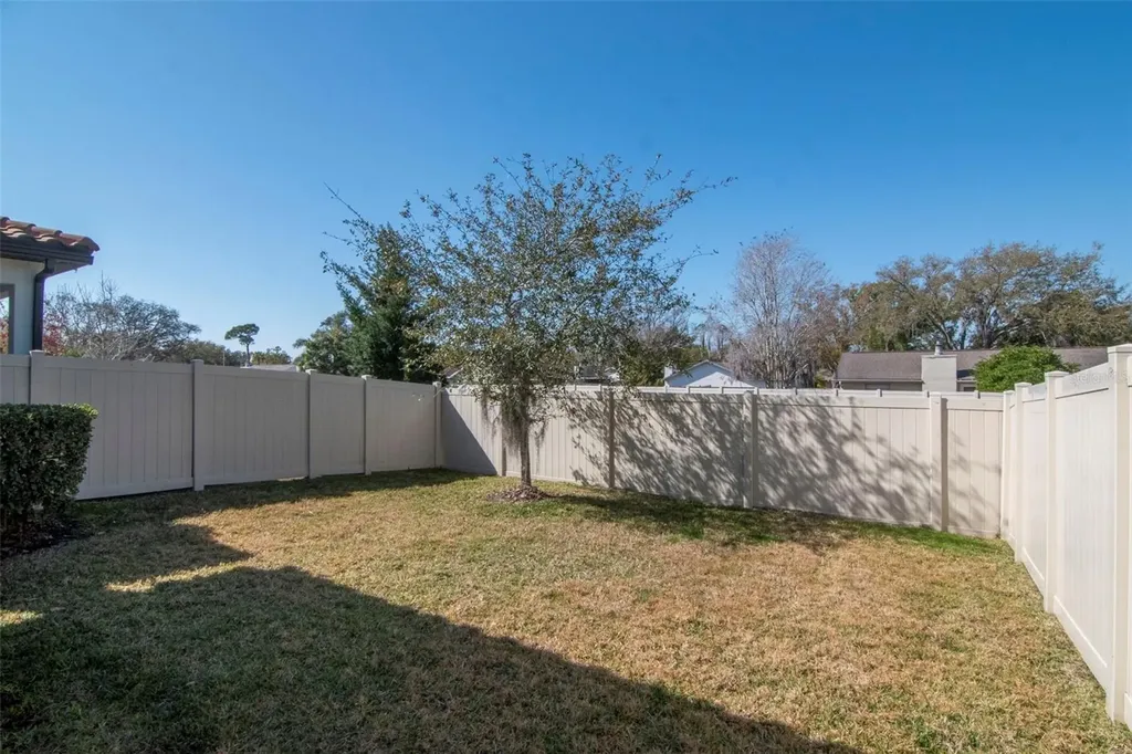13022 Sanctuary Village Lane Tampa FL 33624