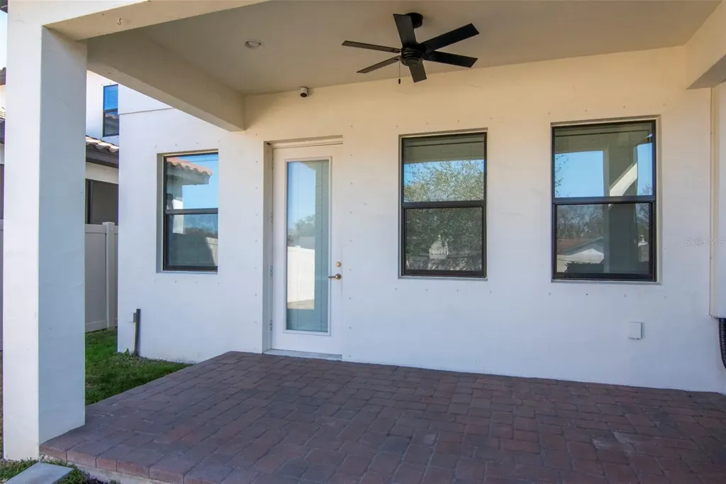 13022 Sanctuary Village Lane Tampa FL 33624