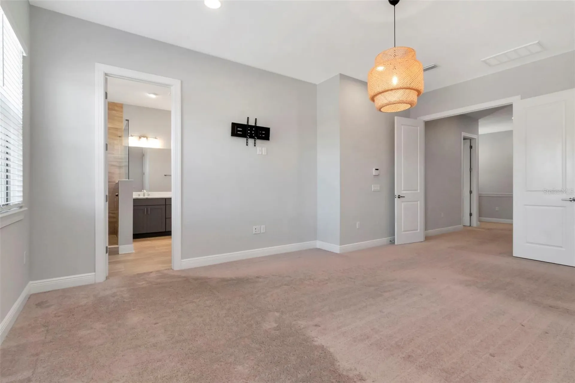 13022 Sanctuary Village Lane Tampa FL 33624