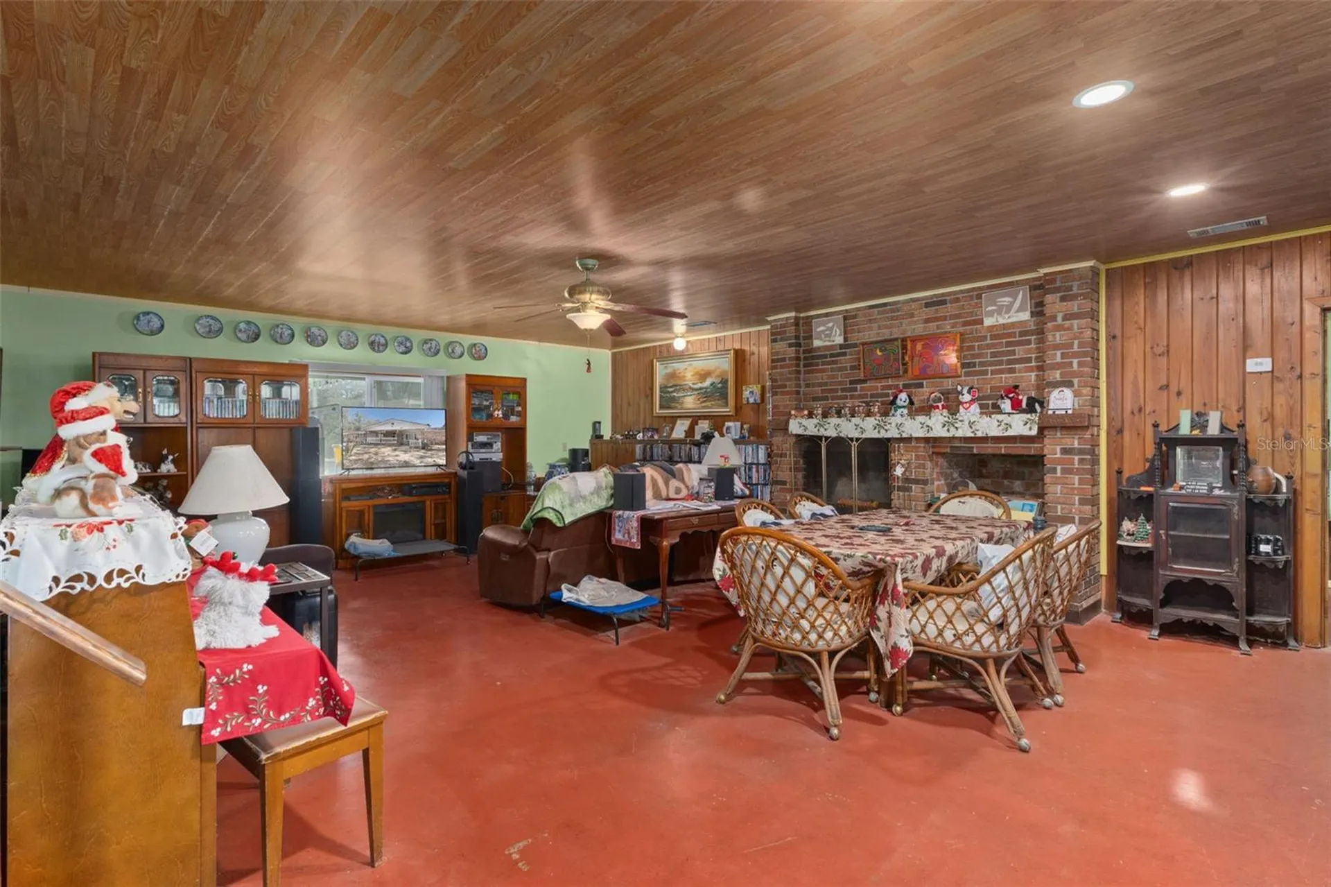 265 S Thayer Avenue Lecanto FL 34461