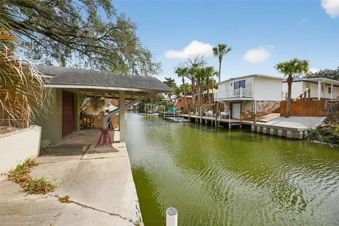 153 Gary Avenue Oak Hill FL 32759