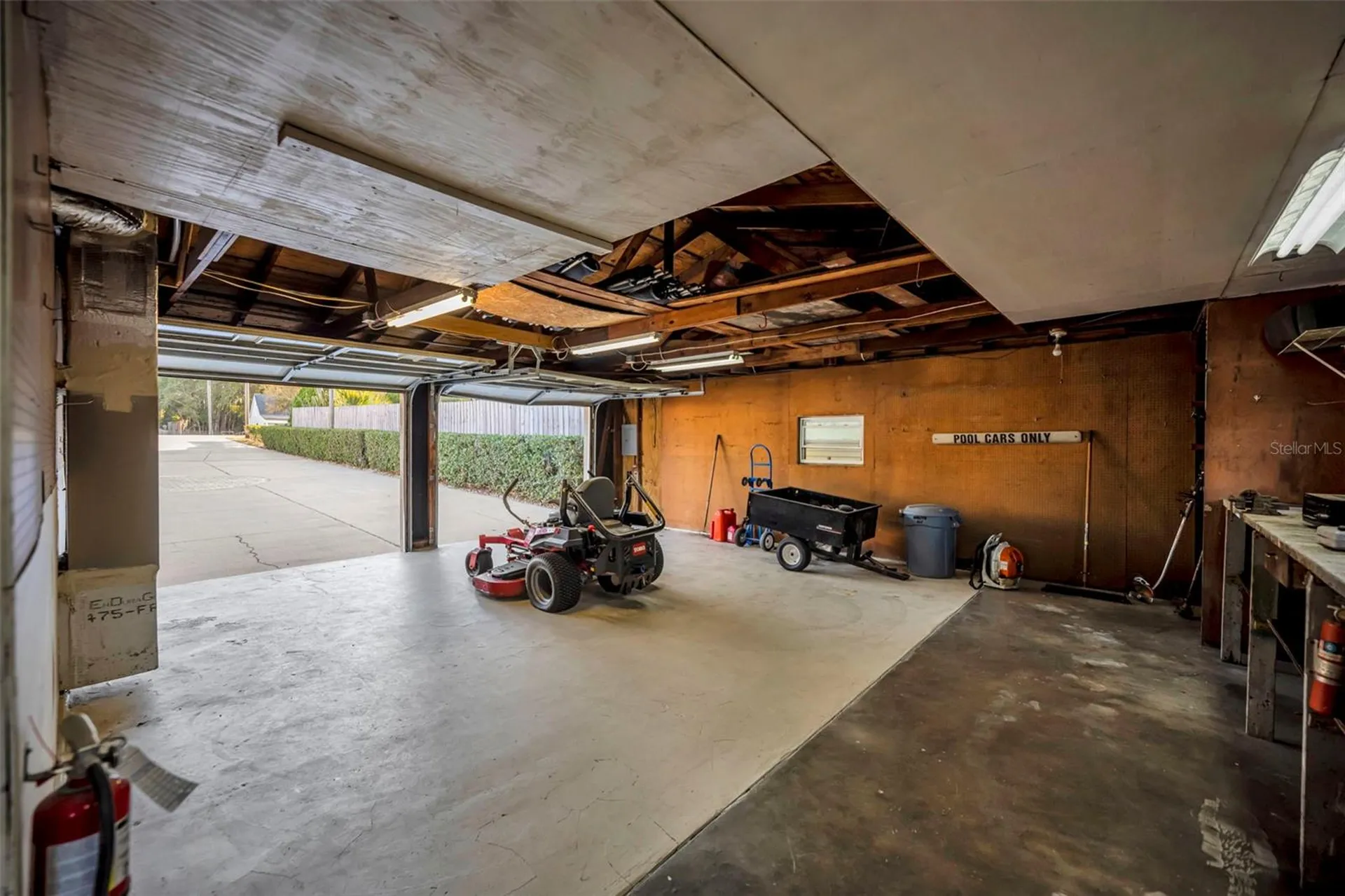 2433 Duquesne Avenue Apopka FL 32712
