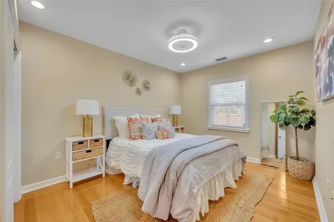 2433 Duquesne Avenue Apopka FL 32712