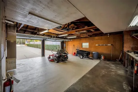 2433 Duquesne Avenue Apopka FL 32712
