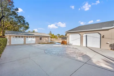 2433 Duquesne Avenue Apopka FL 32712