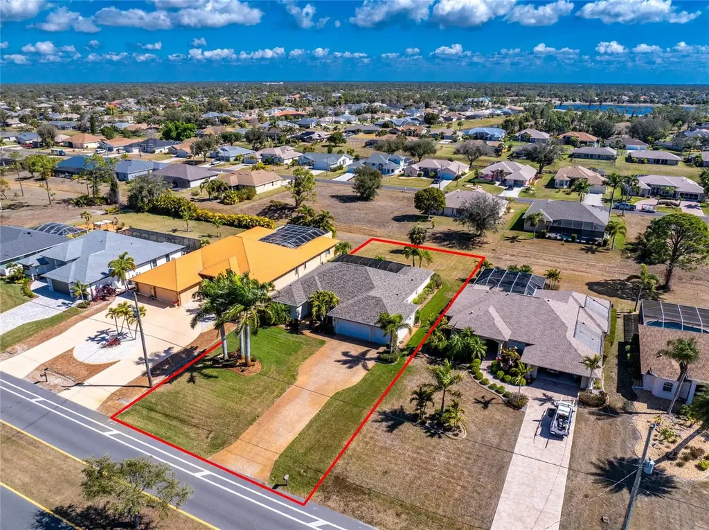 250 Rotonda Boulevard N Rotonda West FL 33947