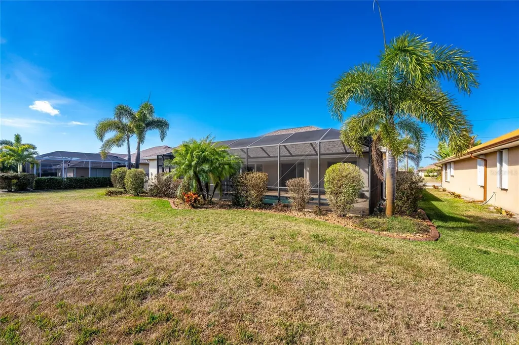 250 Rotonda Boulevard N Rotonda West FL 33947