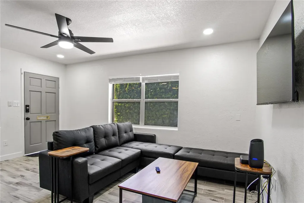 1612 & 1614 Ferris Avenue Orlando FL 32803