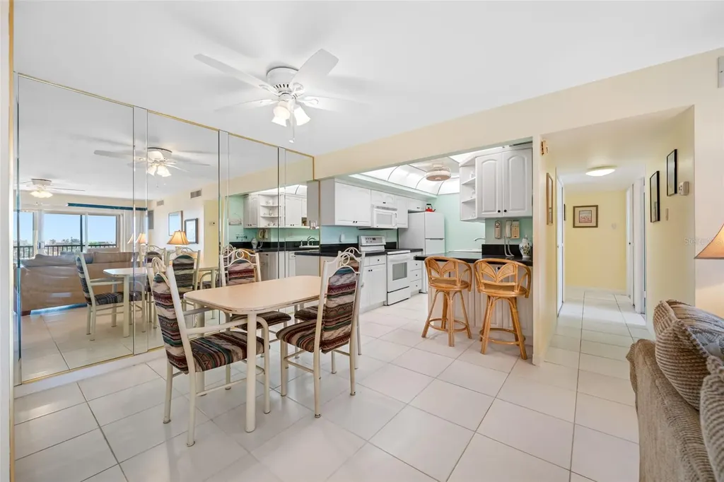 10355 Paradise Boulevard Treasure Island FL 33706