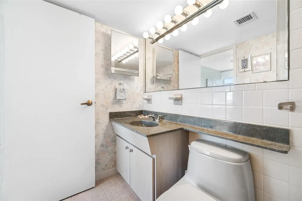 10355 Paradise Boulevard Treasure Island FL 33706