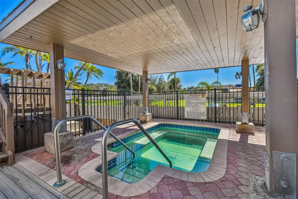 10355 Paradise Boulevard Treasure Island FL 33706