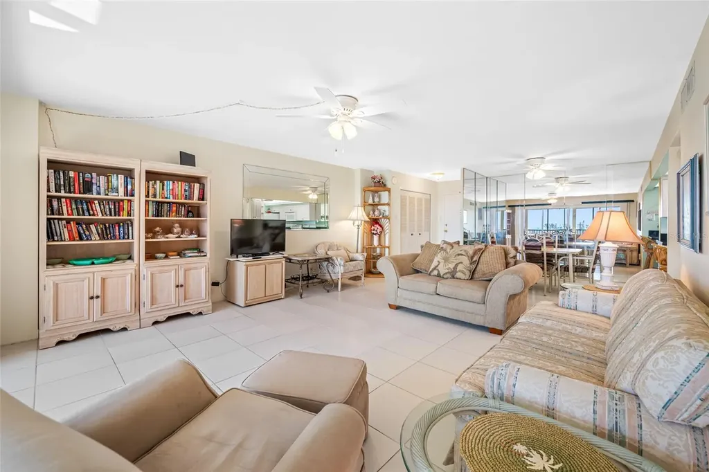 10355 Paradise Boulevard Treasure Island FL 33706
