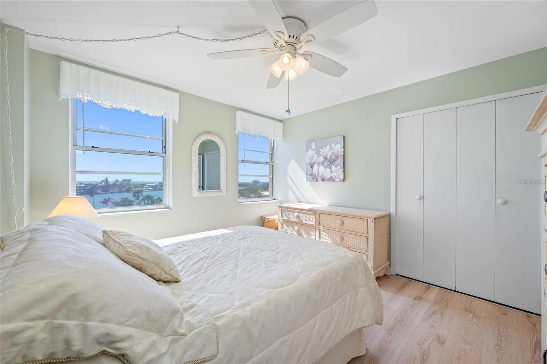 10355 Paradise Boulevard Treasure Island FL 33706