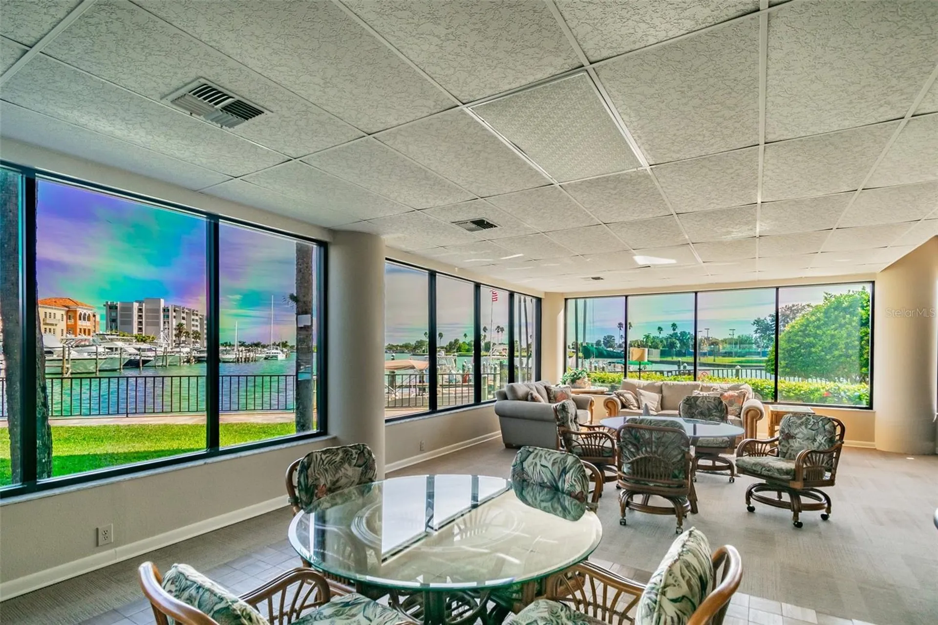 10355 Paradise Boulevard Treasure Island FL 33706