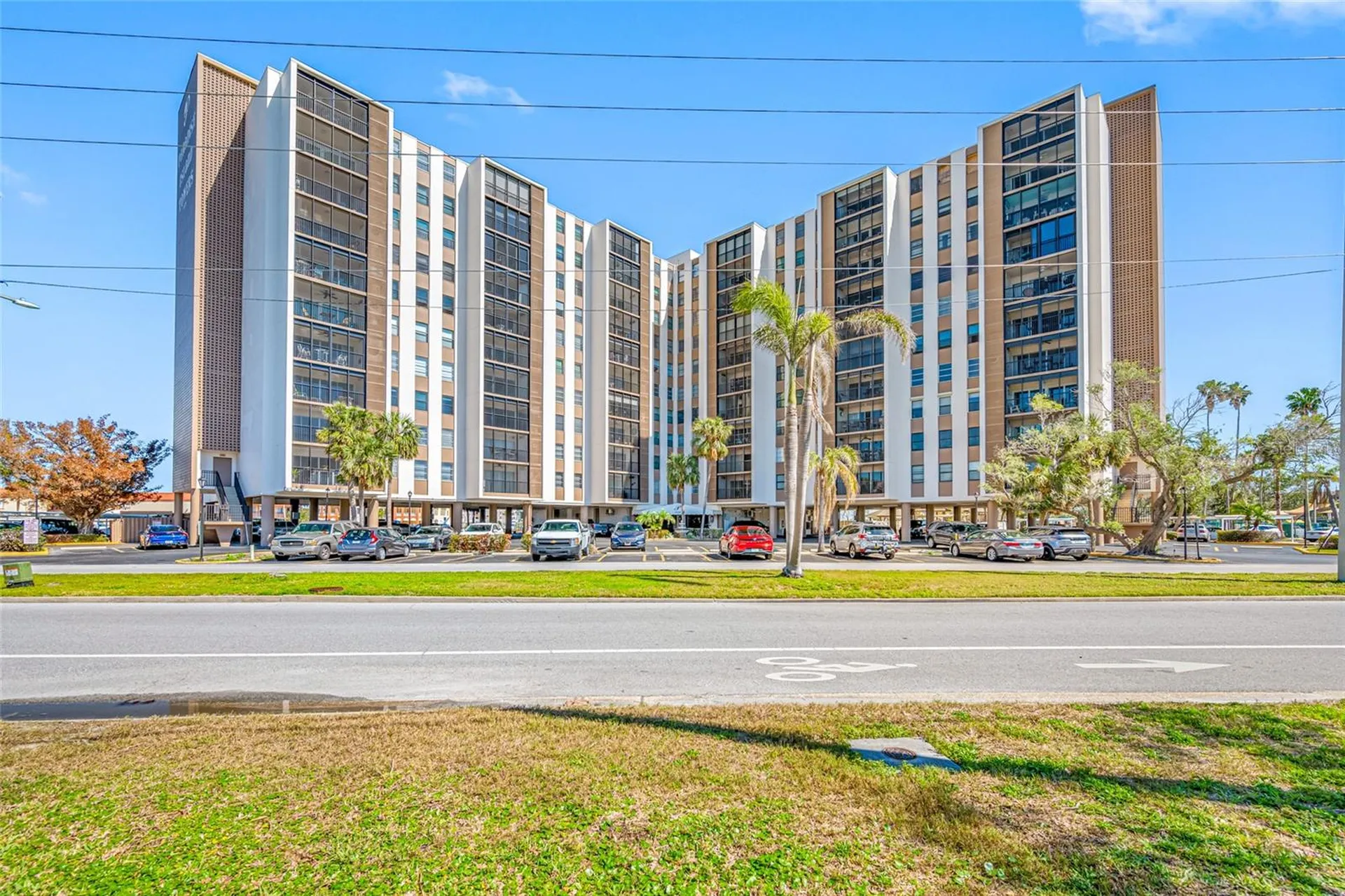 10355 Paradise Boulevard Treasure Island FL 33706