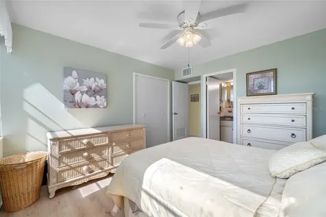 10355 Paradise Boulevard Treasure Island FL 33706