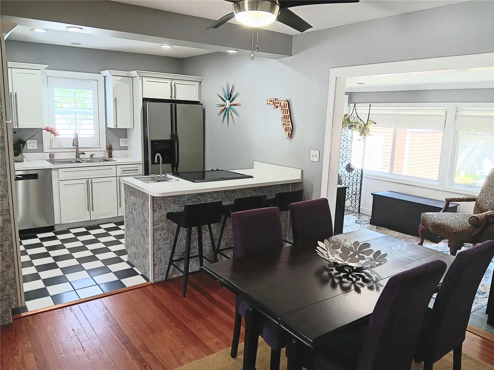 406 E Paris Street Tampa FL 33604