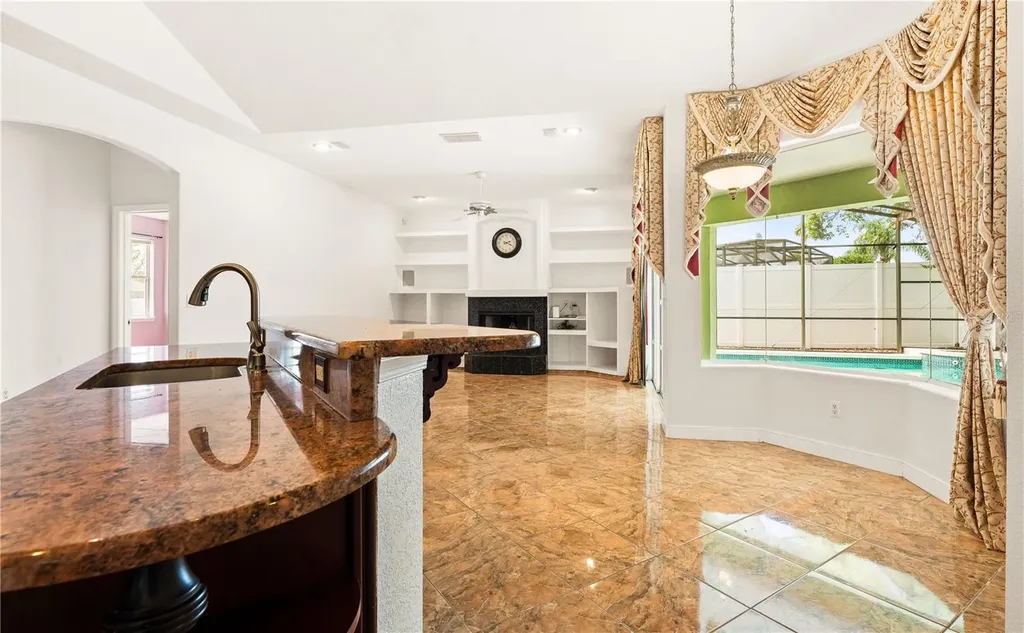 8022 Canyon Lake Circle Orlando FL 32835