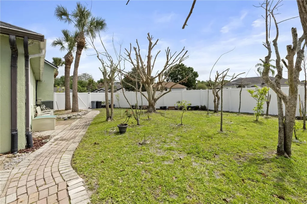 8022 Canyon Lake Circle Orlando FL 32835