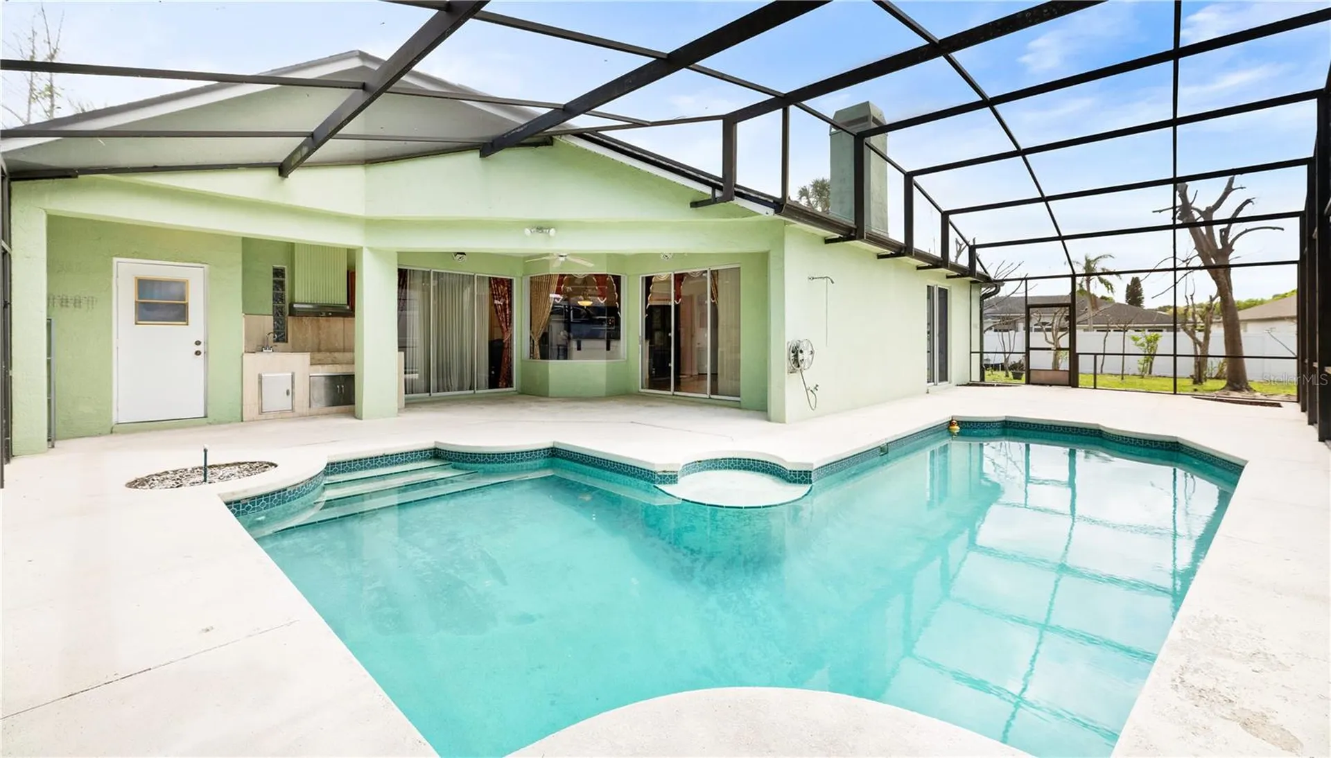 8022 Canyon Lake Circle Orlando FL 32835