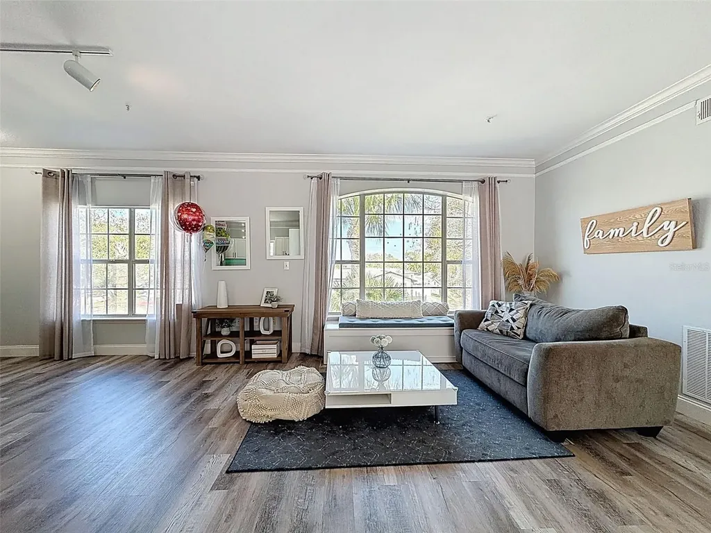 4340 Bayside Village Drive Tampa FL 33615