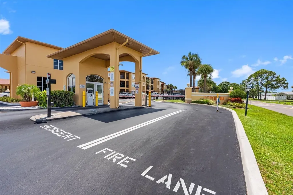 4340 Bayside Village Drive Tampa FL 33615