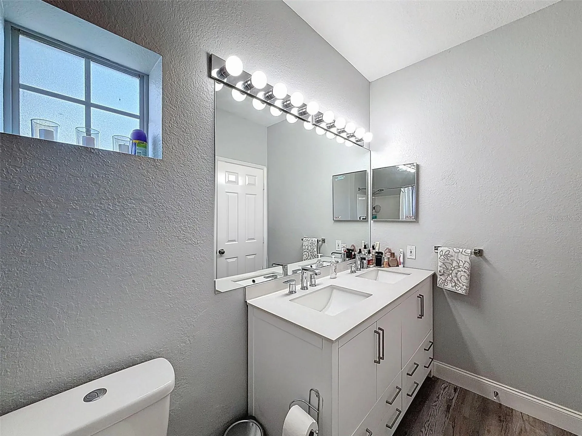 4340 Bayside Village Drive Tampa FL 33615