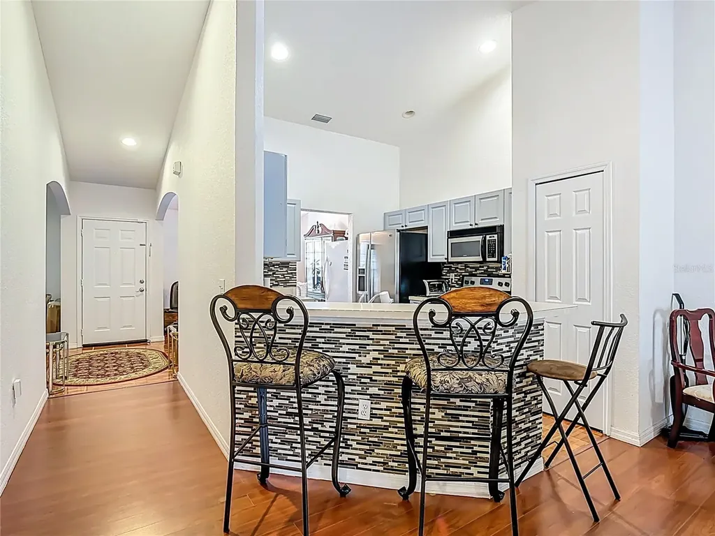 1910 Dolphin Drive Kissimmee FL 34759