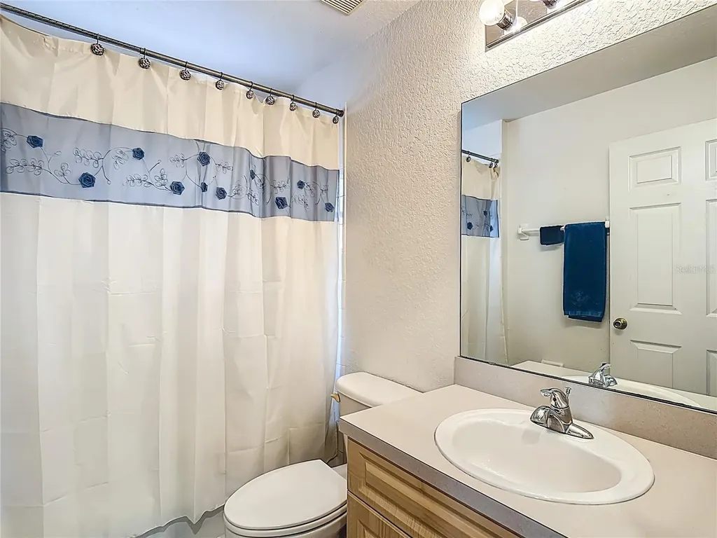 1910 Dolphin Drive Kissimmee FL 34759