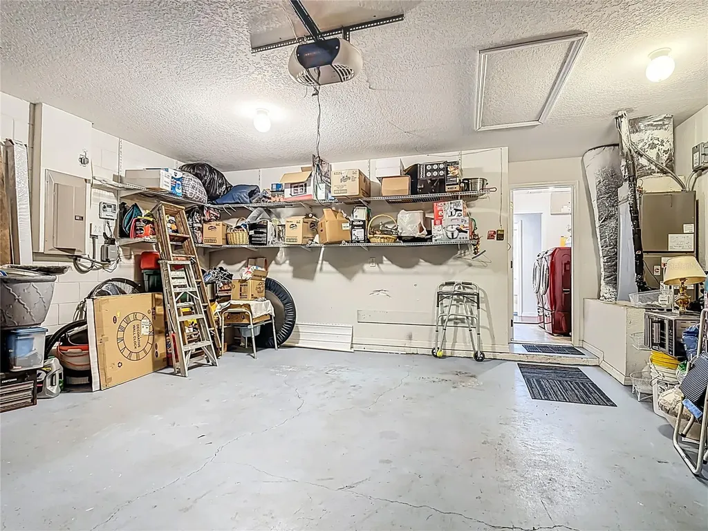 1910 Dolphin Drive Kissimmee FL 34759