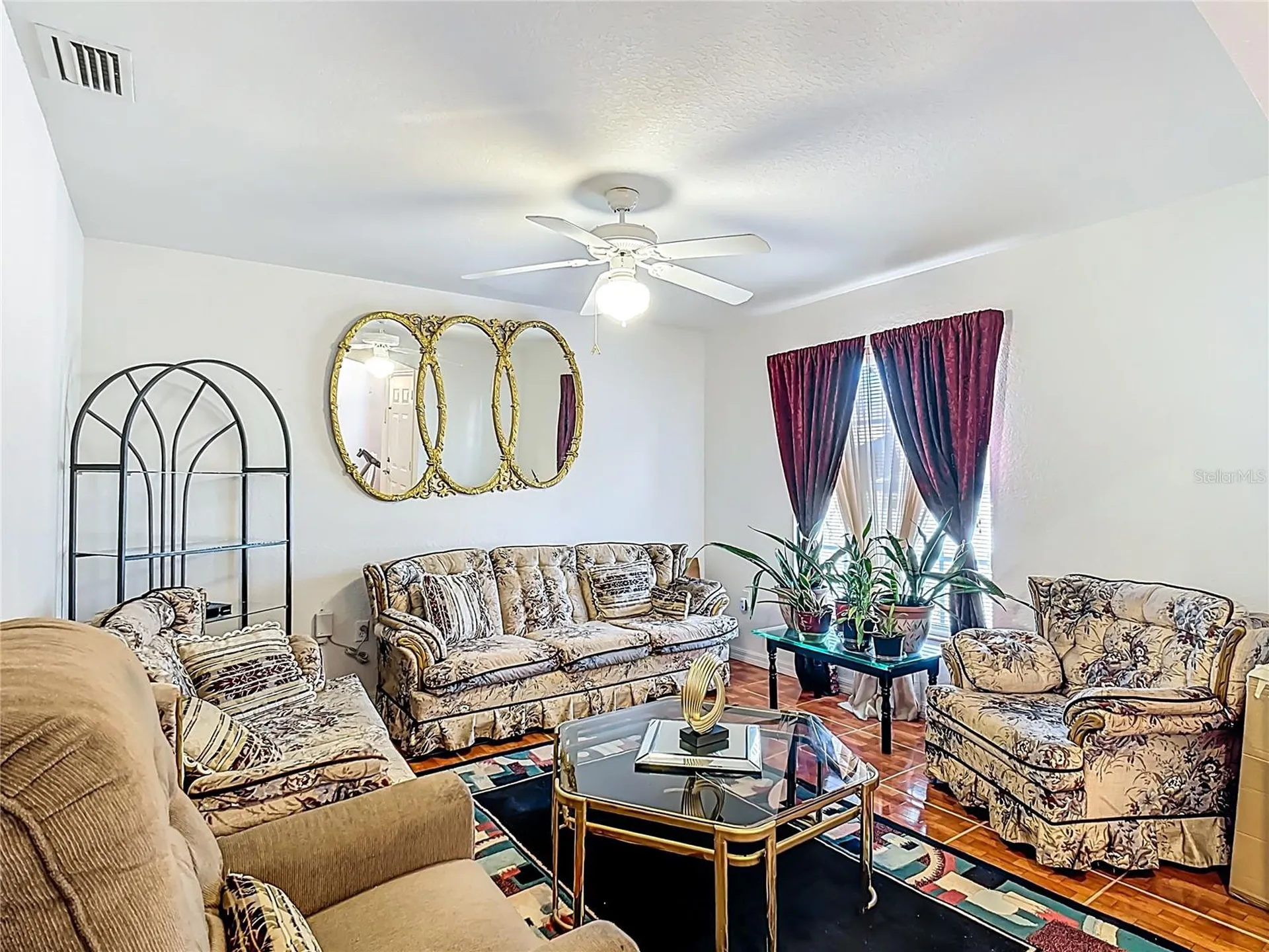 1910 Dolphin Drive Kissimmee FL 34759