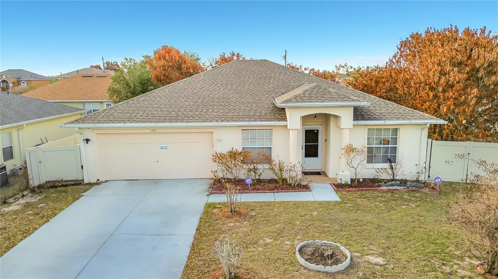 1910 Dolphin Drive Kissimmee FL 34759