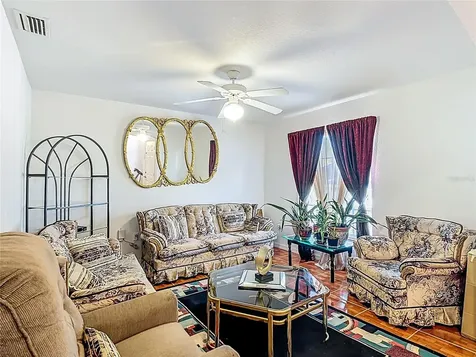 1910 Dolphin Drive Kissimmee FL 34759