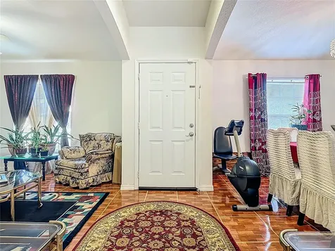 1910 Dolphin Drive Kissimmee FL 34759